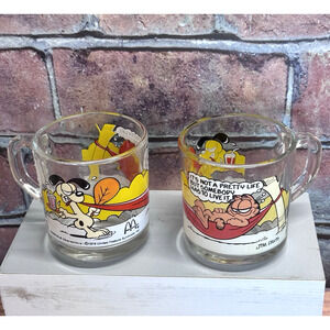 Set of 2‎ Vtg McDonalds Garfield Glass Mugs Glasses 1978 Odie Hammock USA